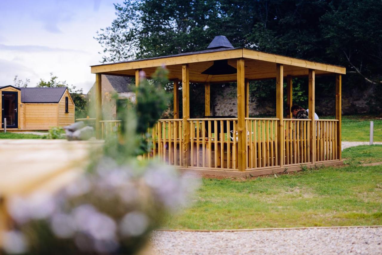 Delny Glamping And Farm Animals Invergordon Exterior foto