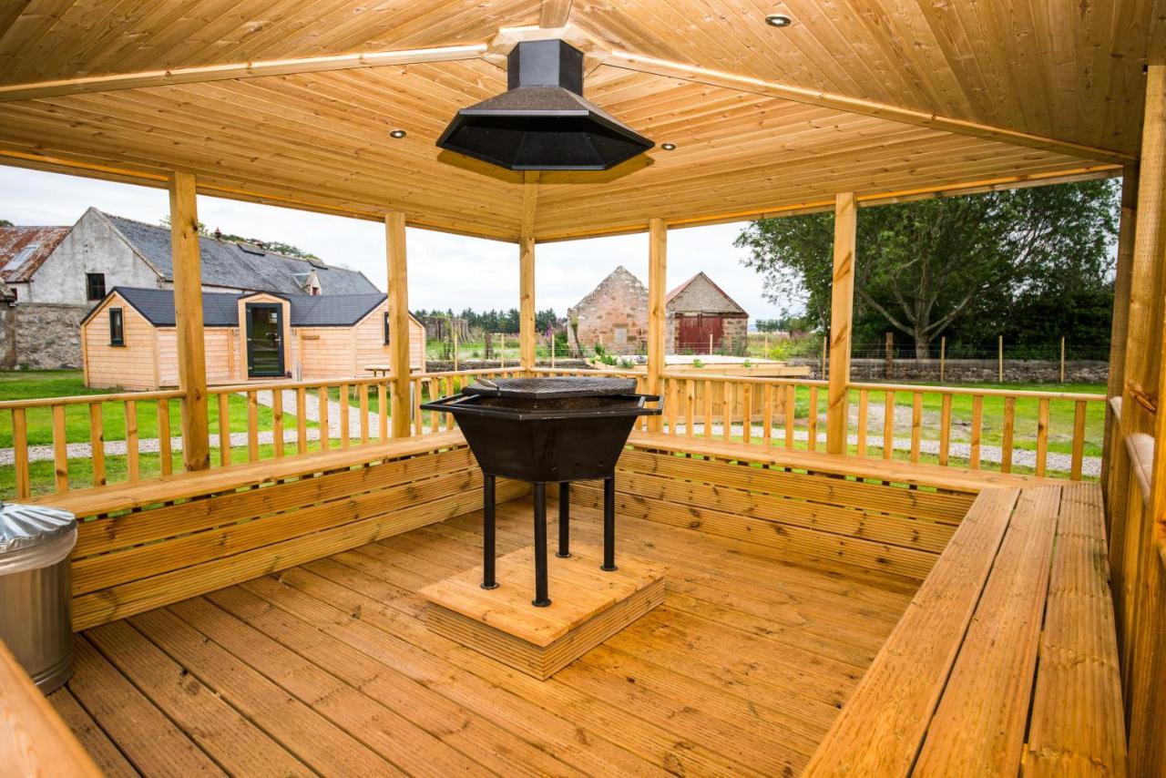 Delny Glamping And Farm Animals Invergordon Exterior foto